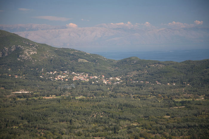Korfu, Pentati, Agios Mattheos, Panorama von Agios Mattheos über Korfu - mittelmeer-reise-und-meer.de