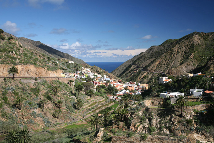 La Gomera, Vallehermoso, Blick vom km 39,7 der GM-1 - mittelmeer-reise-und-meer.de