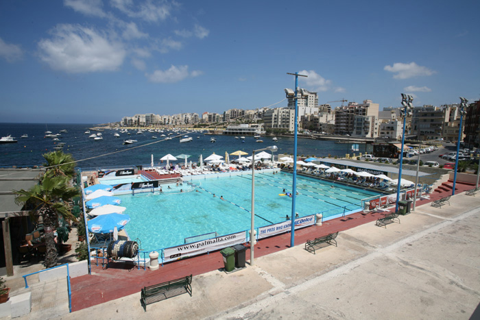 Malta, St. Paul, Swimmingpool im San Giraldu, Sirens Aquatic Club - mittelmeer-reise-und-meer.de