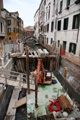 Rundgang durch die Altstadt von Venedig, Baustelle auf venezianisch, Venedig