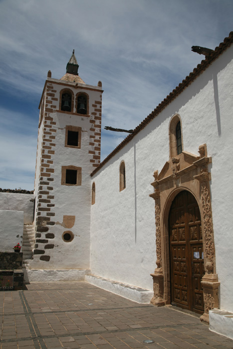 Fuerteventura, Betancuria, Plaza Santa María de Betancuria - mittelmeer-reise-und-meer.de