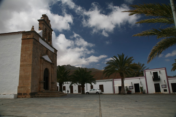 Fuerteventura, Vega de Rio Palmas, Plaza - mittelmeer-reise-und-meer.de