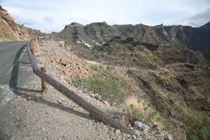 Gran Canaria, GC-606, Blick in die Berge Richtung Nordosten, km 11 - mittelmeer-reise-und-meer.de