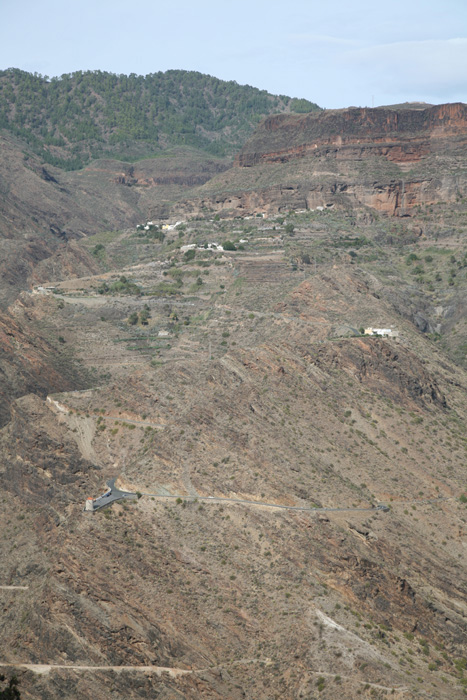 Gran Canaria, GC-606, Die Berge Richtung Nordwesten, Windmühle, km 11 - mittelmeer-reise-und-meer.de