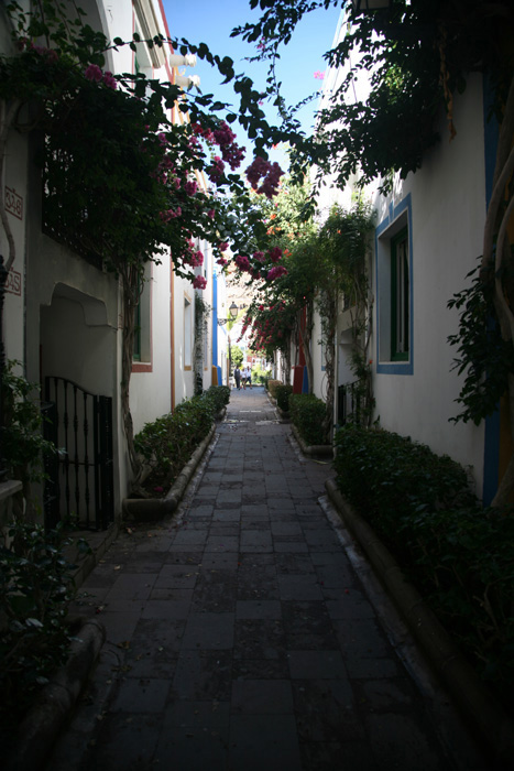 Gran Canaria, Puerto de Mogan, Wohngebiet (1-3) - mittelmeer-reise-und-meer.de