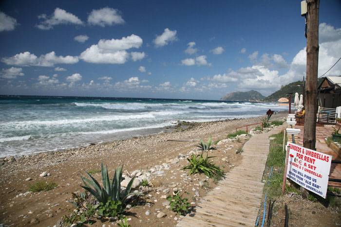 Korfu, Agios Gordios, Küste vor Agios Gordios - mittelmeer-reise-und-meer.de