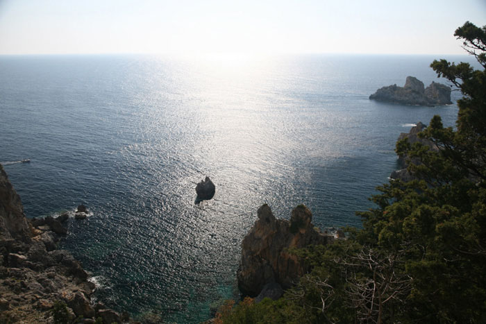 Korfu, Paleokastritsa, Aussichtspunkt am Kloster, Sonnenuntergang - mittelmeer-reise-und-meer.de