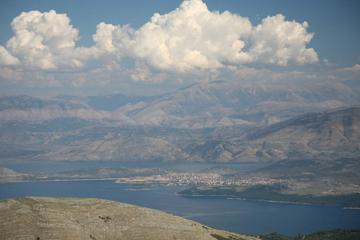 Korfu, Pantokrator, höchster Berg auf Korfu, Blick auf Albanien - mittelmeer-reise-und-meer.de