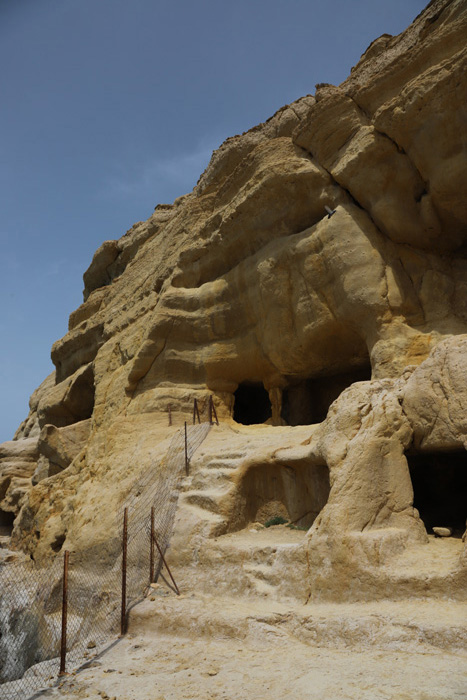 Kreta, Matala, Felsenhöhlen (2) - mittelmeer-reise-und-meer.de