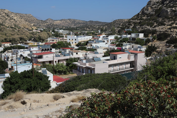 Kreta, Matala, Panorama, Blick Ortsmitte - mittelmeer-reise-und-meer.de