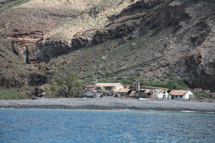 La Gomera, Bootstour Süden, Alte Fischfabrik Casas La Cantera - mittelmeer-reise-und-meer.de