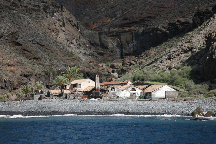 La Gomera, Bootstour Süden, Alte Fischfabrik Casas La Cantera - mittelmeer-reise-und-meer.de