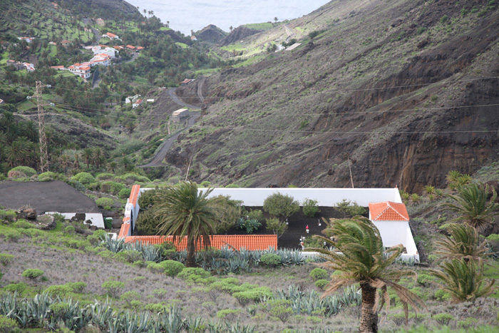 La Gomera, Taguluche, Blick über den kleinen Friedhof oberhalb - mittelmeer-reise-und-meer.de