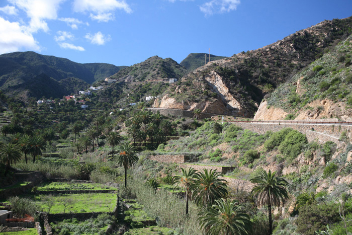 La Gomera, Vallehermoso, Blick vom km 39,7 der GM-1 - mittelmeer-reise-und-meer.de