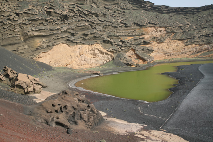 Lanzarote, Lago Verde, Grüner See von Norden - mittelmeer-reise-und-meer.de Lanzarote, Lago Verde, Grüner See von Norden - mittelmeer-reise-und-meer.de