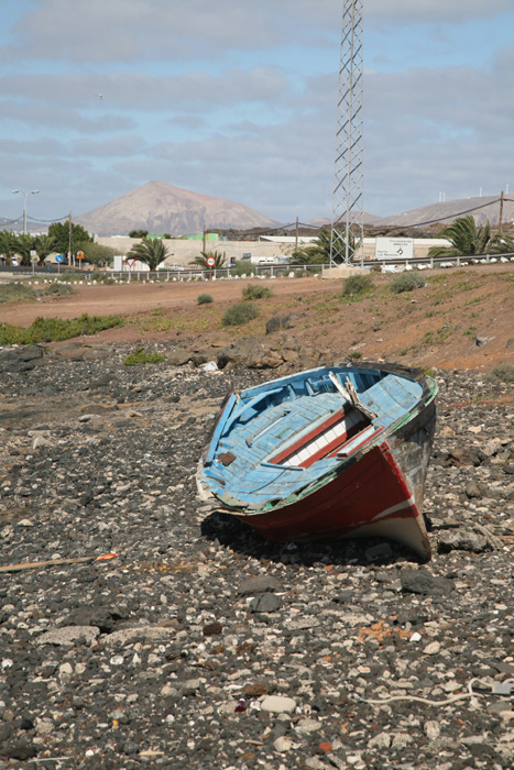 Lanzarote, Wrack Temple Hall - Telamon, Steuerbord-Seite - mittelmeer-reise-und-meer.de