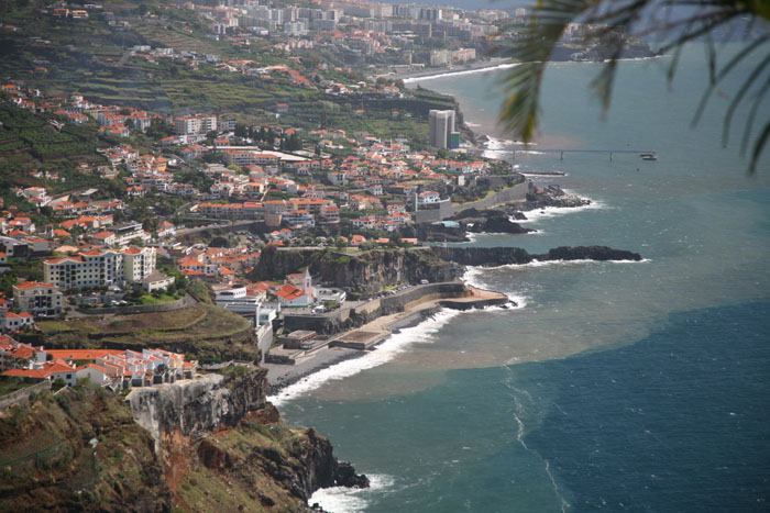 Madeira, Seilbahn Faja dos Padres, Blick auf Camara do Lobos, Funchal - mittelmeer-reise-und-meer.de