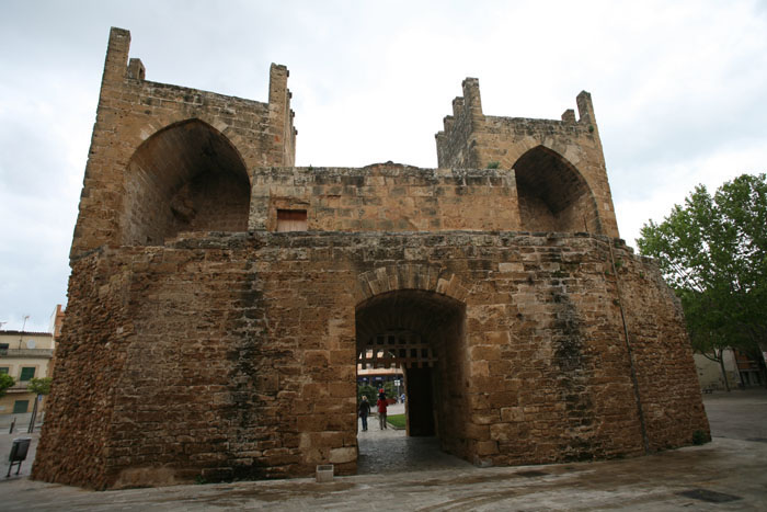 Mallorca, Alcudia, Stadttor - mittelmeer-reise-und-meer.de