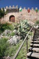 Festung, seitliches Eingangstor, Garten, Capdepera, Mallorca