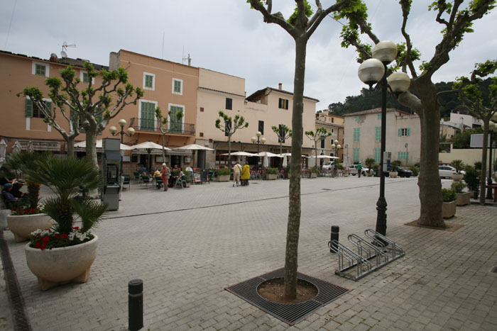 Mallorca, Capdepera, Placa del Orient - mittelmeer-reise-und-meer.de