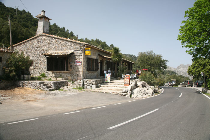 Mallorca, Ma-10, Traumstraße von Mallorca, Blick auf Restaurante Escorca - mittelmeer-reise-und-meer.de