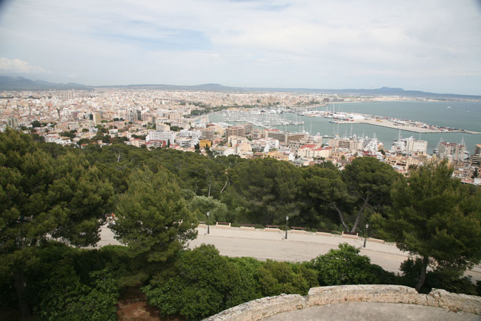 Mallorca, Castell de Bellver, Palma de Mallorca, Panorama vom Dach auf Palma - mittelmeer-reise-und-meer.de