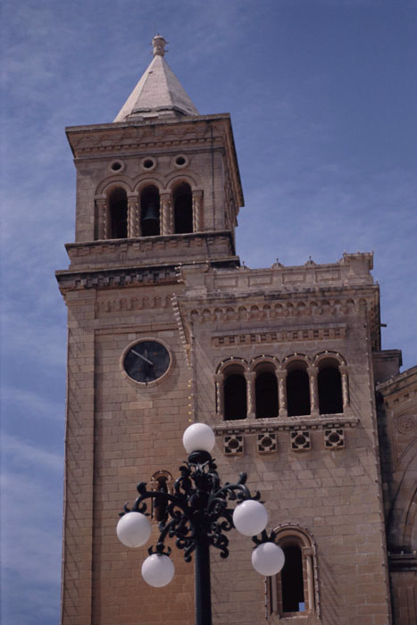 Malta, Birzebbuga, St. George´s Church, Frontansicht - mittelmeer-reise-und-meer.de