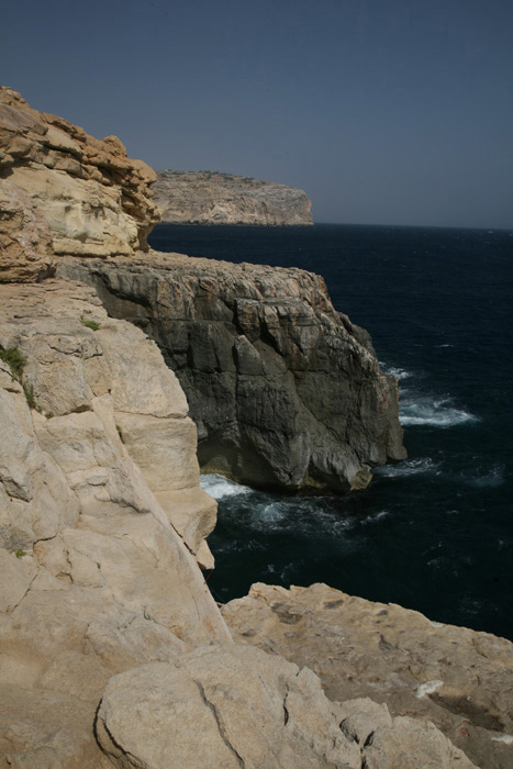 Malta, Blaue Grotte, Kakteen, Steilküste - mittelmeer-reise-und-meer.de