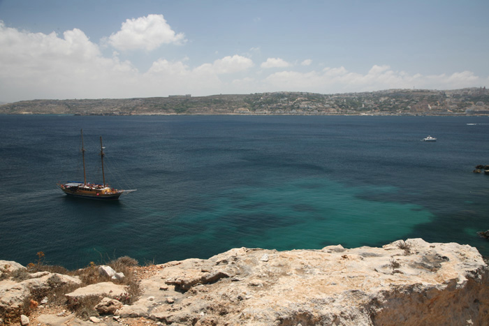 Malta, Marfa Ridge, Klippen Rdum Il Hmar, Blick Mellieha Bay - mittelmeer-reise-und-meer.de