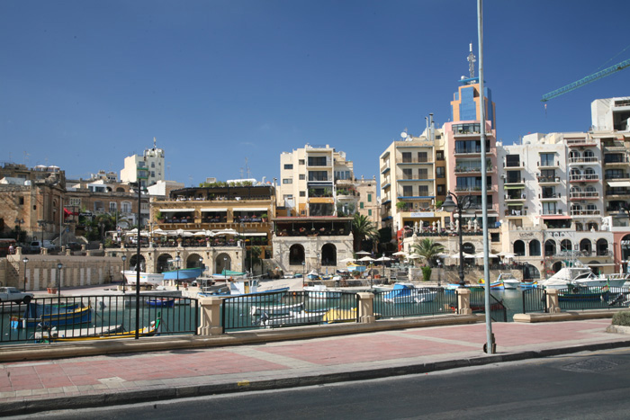 Malta, St. Julians, Spinola Bay, Triq Gorg Borg Olivier, Portomaso T. - mittelmeer-reise-und-meer.de