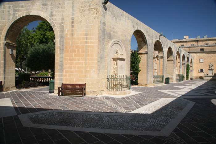 Malta, Valletta, Upper Barrakka Gardens, Panorama Valletta, Hafen - mittelmeer-reise-und-meer.de Malta, Valletta, Upper Barrakka Gardens, Panorama Valletta, Hafen - mittelmeer-reise-und-meer.de