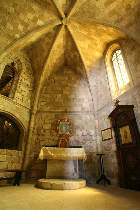 Rhodos, Filerimos, Kapelle in der Kloster-Kirche, Arkarden - mittelmeer-reise-und-meer.de