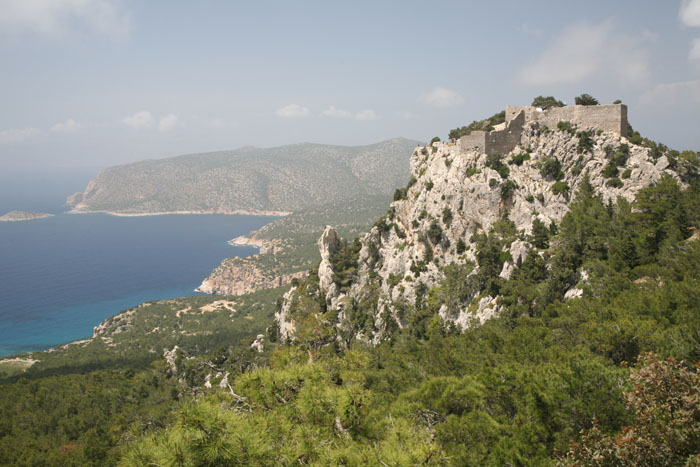 Rhodos, Monolithos, Blick von der Zufahrt - mittelmeer-reise-und-meer.de