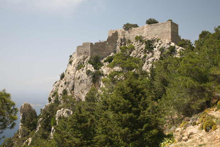 Rhodos, Monolithos, Blick von der Zufahrt - mittelmeer-reise-und-meer.de