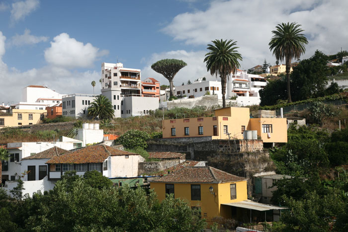 Teneriffa, Icod de los Vinos, Blick Calle San Antonio - mittelmeer-reise-und-meer.de