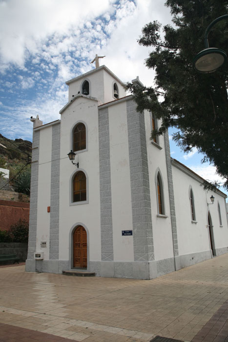 Teneriffa, Igueste, Kirche, Glockenturm - mittelmeer-reise-und-meer.de