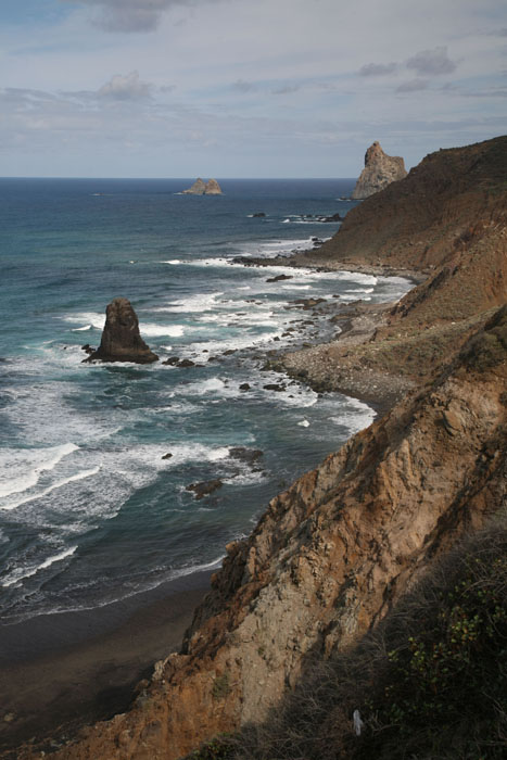 Teneriffa, TF-134, Benijo, Steilküste im Norden - mittelmeer-reise-und-meer.de