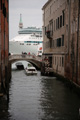 (12) Kreuzfahrtschiff, Rundgang durch die Altstadt von Venedig, Venedig