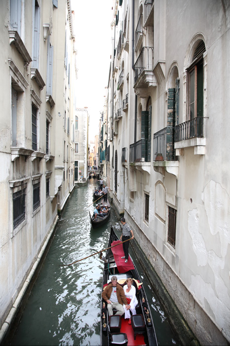 Venedig, Rundgang durch die Altstadt von Venedig, (5) Fahrt mit der Gondel - mittelmeer-reise-und-meer.de